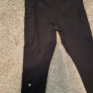 Lululemon black leggings